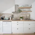 Stonehouse Lino For 6 With Sea View *